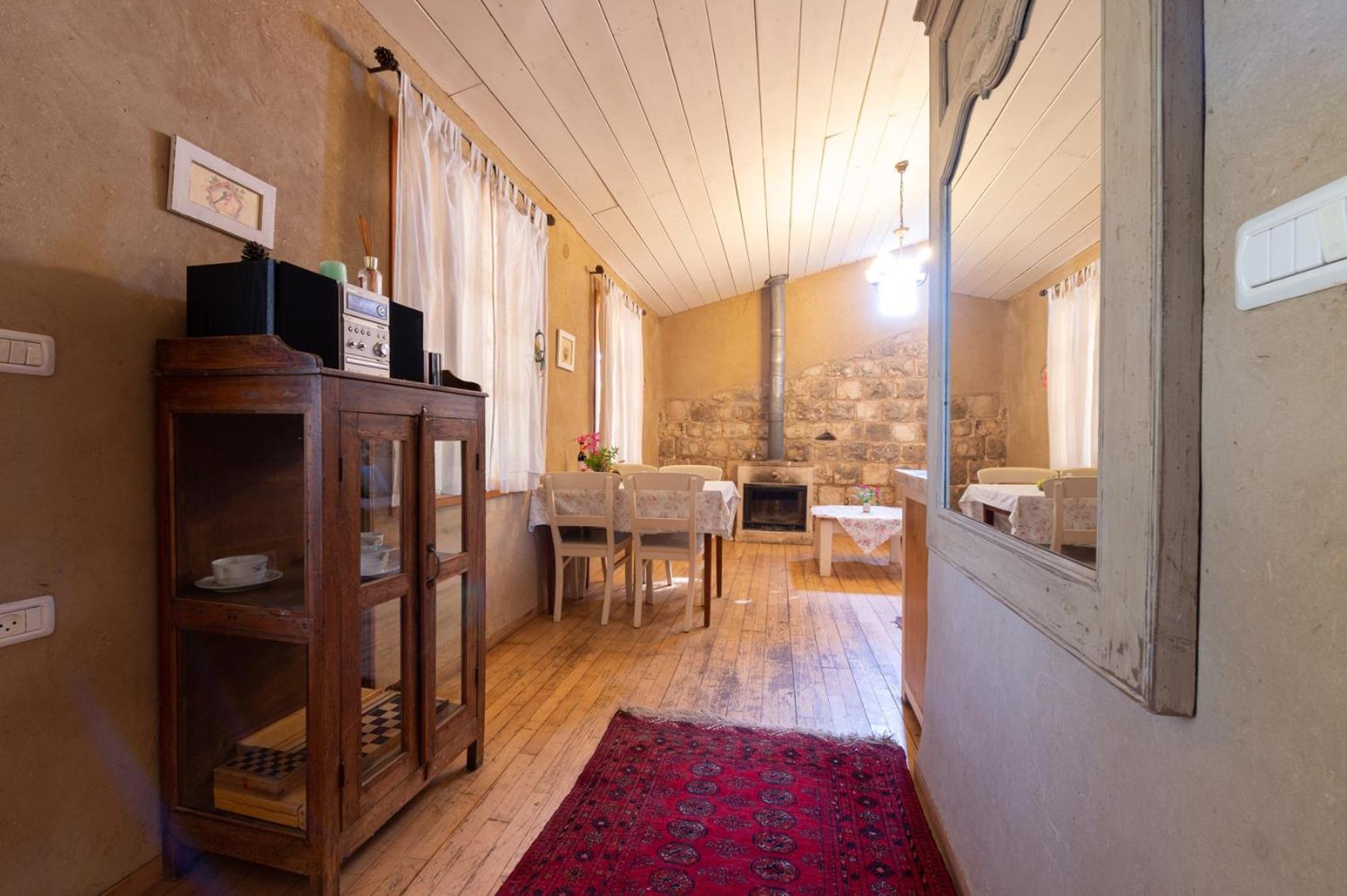 Hemdatya Stone Suites In The Galilee Ilaniya Quarto foto
