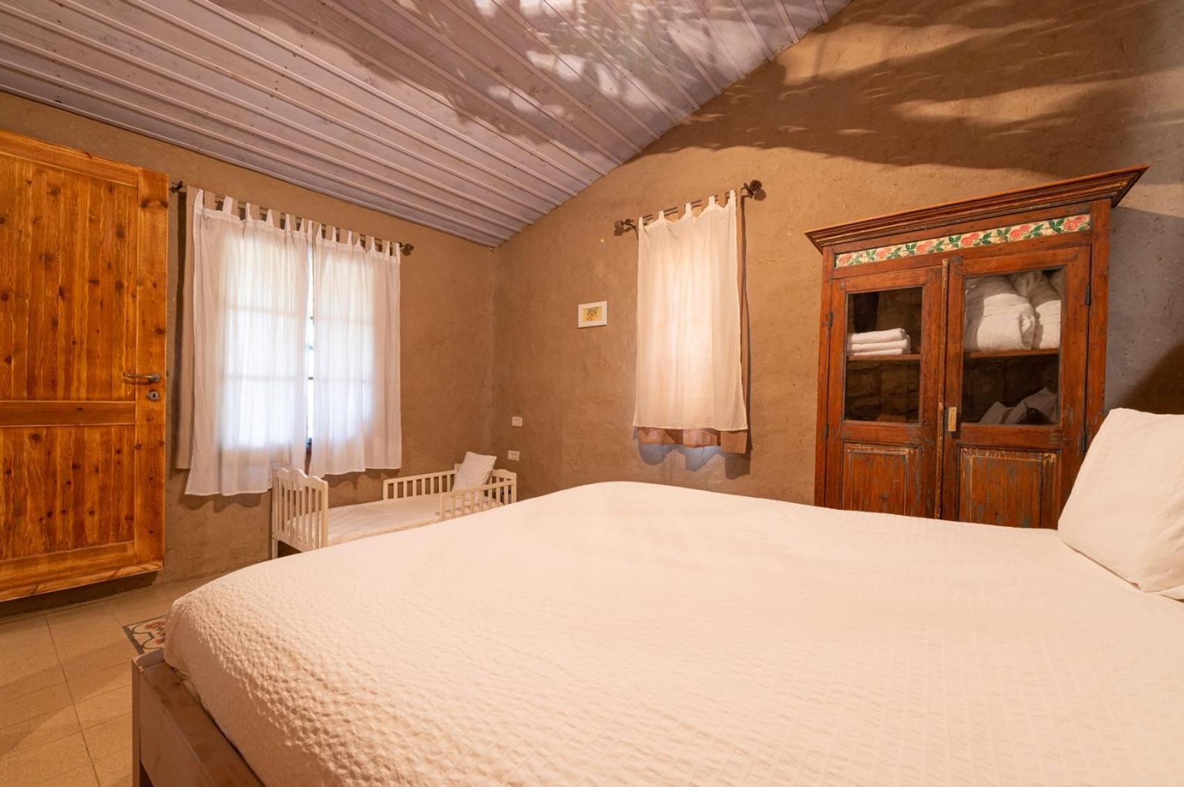 Hemdatya Stone Suites In The Galilee Ilaniya Quarto foto
